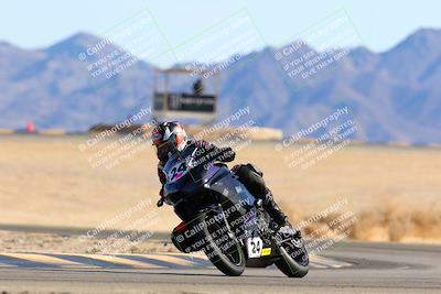 media/Jan-08-2022-SoCal Trackdays (Sat) [[1ec2777125]]/Turn 4 (1145am)/